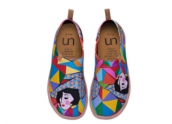 UIN Women’s Rainbow Girl Beautiful Travel Canvas Loafer Shoes Multicolor